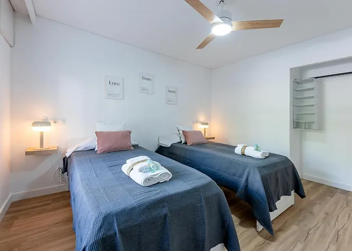 797 Holiday Rentals - Piso Reformado Con Amplia Terraza Carihue