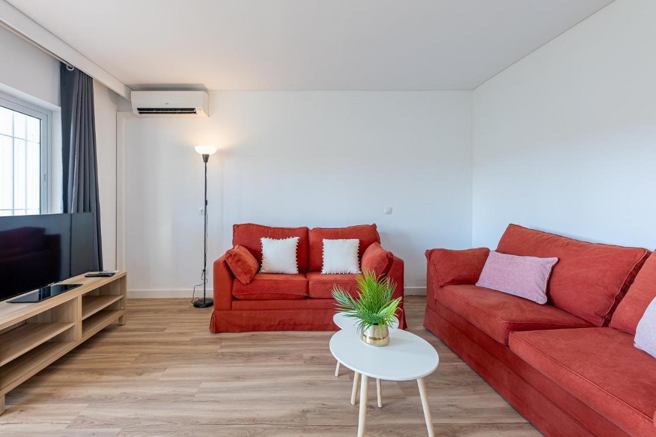 797 - Piso Reformado Con Amplia Terraza Carihue * Torremolinos